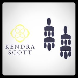 Kendra Scott Emmett earrings